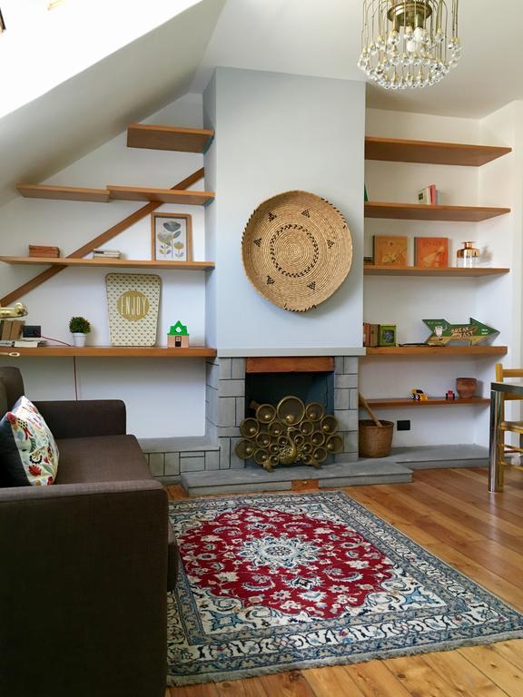 Apartamento Mansarda Bellini Nápoles Habitación foto